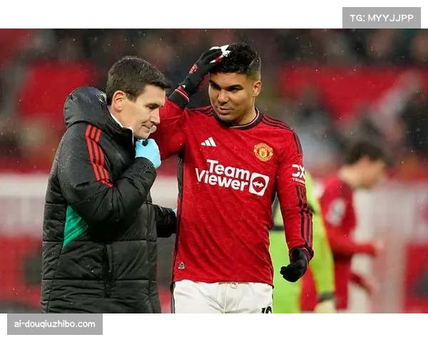 曼联攻防效率持续低迷 十人应战仍输球暴露体系痼疾